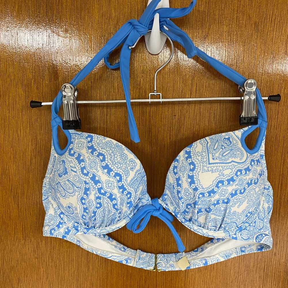 Victoria’s Secret push up bikini